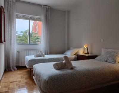 Work crew accommodation: 3 bedrooms, 6 beds